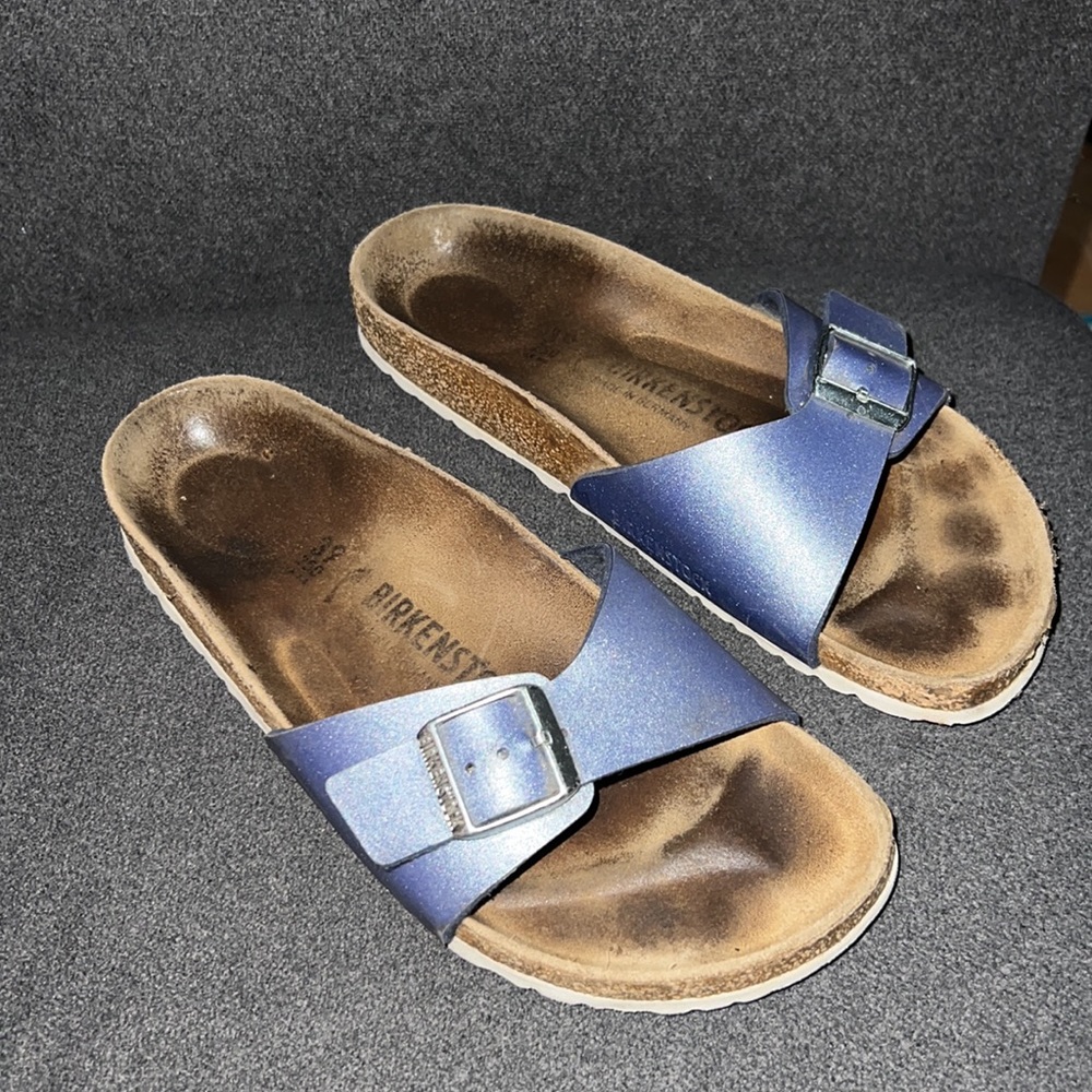 Birkenstocks size 39 - Picture 2 of 5